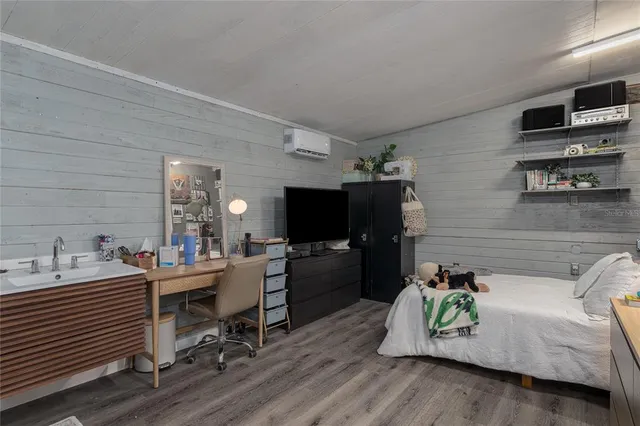 $399,900 | 1801 Marilyn Avenue, Bradenton, FL 34207