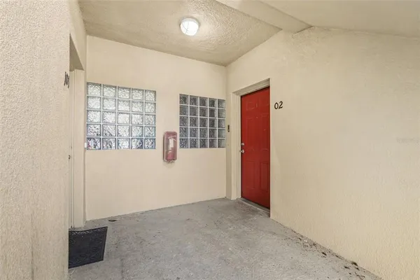 $200,000 | 9517 Amberdale Court, Unit 102, Riverview, FL 33578