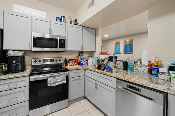 $200,000 | 9517 Amberdale Court, Unit 102, Riverview, FL 33578