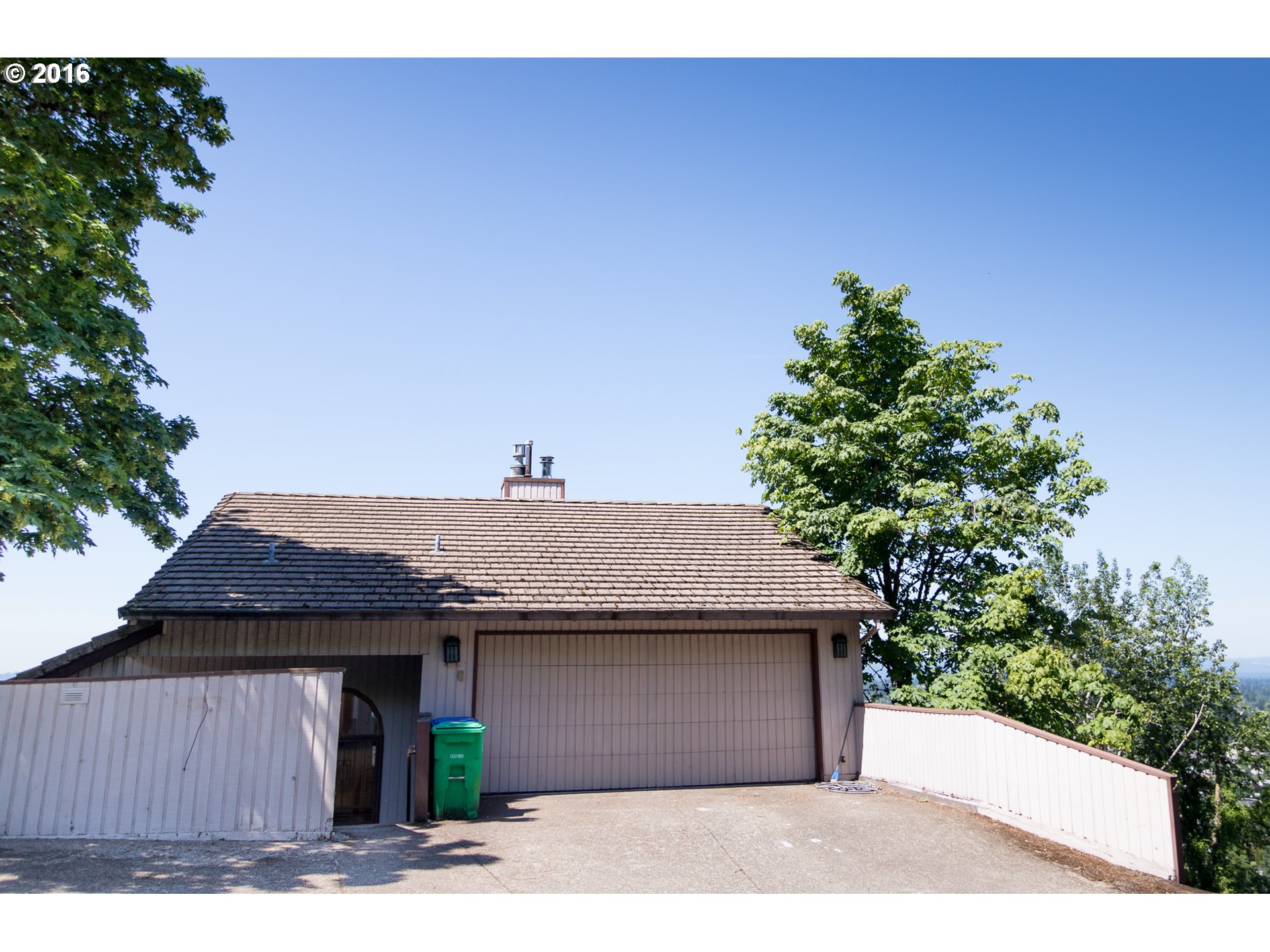 2902 Northeast Rocky Butte Road Portland, OR 97220 - Photo 1 of 27 Gallery Image 1