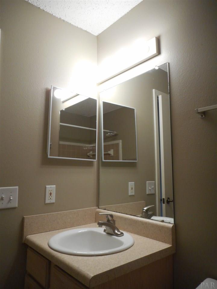 1040 East Olive Road, Unit 207 Pensacola, FL 32514 - Photo 15 of 15