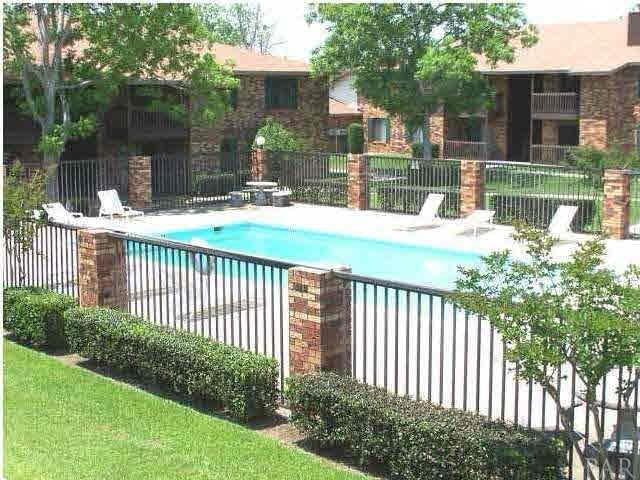 1040 East Olive Road, Unit 207 Pensacola, FL 32514 - Photo 3 of 15