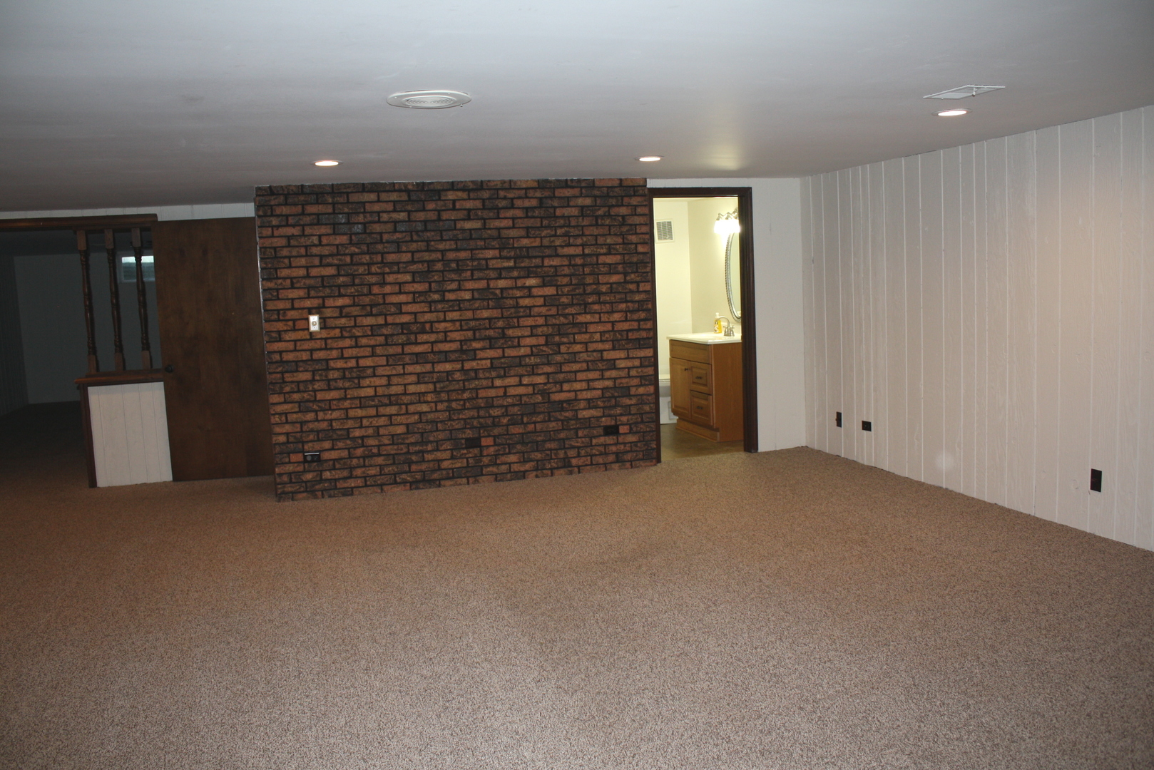 74 Devonshire Circle Elgin, IL 60123 - Photo 22 of 27 a view of an empty room with a window
