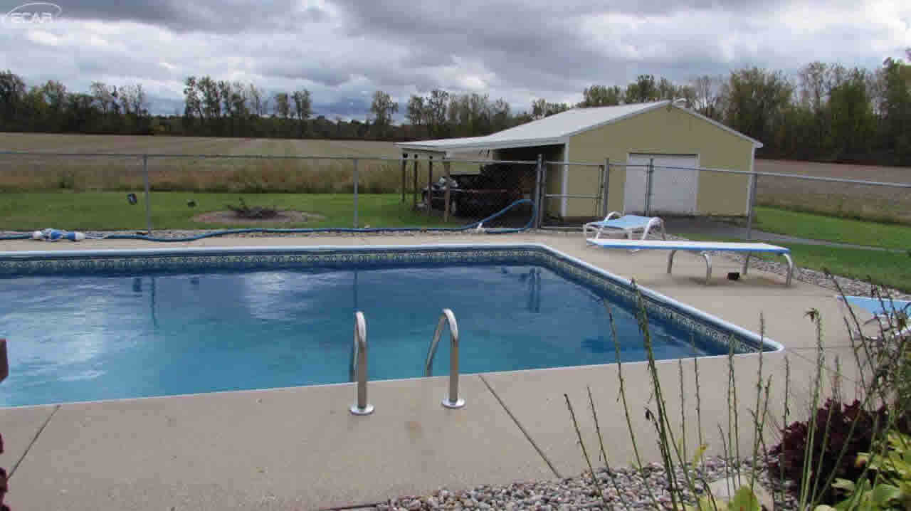 4219 Farrand Road Clio, MI 48420 - Photo 28 of 32 21379763-27.JPG