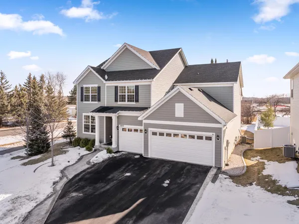 $725,000 | 16471 Territorial Trail, Maple Grove, MN 55369