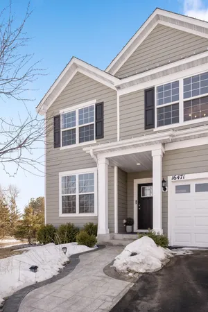 $725,000 | 16471 Territorial Trail, Maple Grove, MN 55369