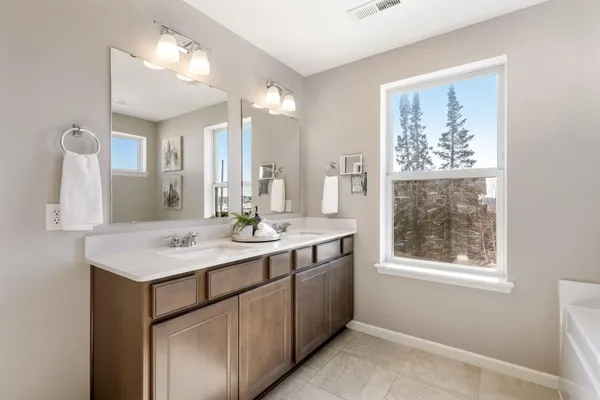 $725,000 | 16471 Territorial Trail, Maple Grove, MN 55369