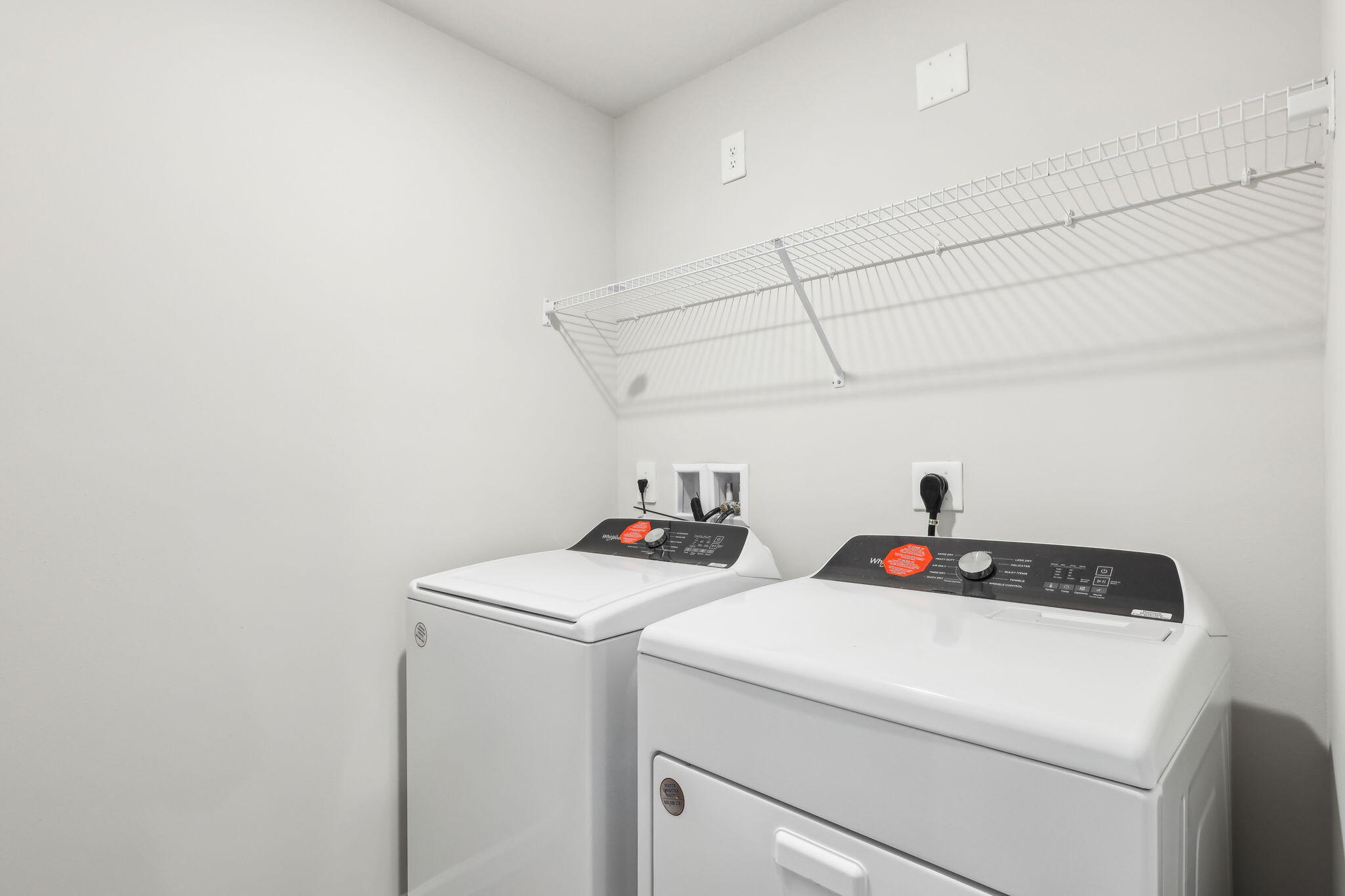 478 Salisbury Circle Fort Pierce, FL 34982 - Photo 24 of 35 a utility room with dryer and washer
