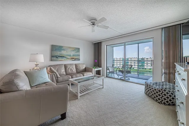 $240,000 | 111 Southeast 3rd Avenue, Unit 606, Dania Beach, FL 33004