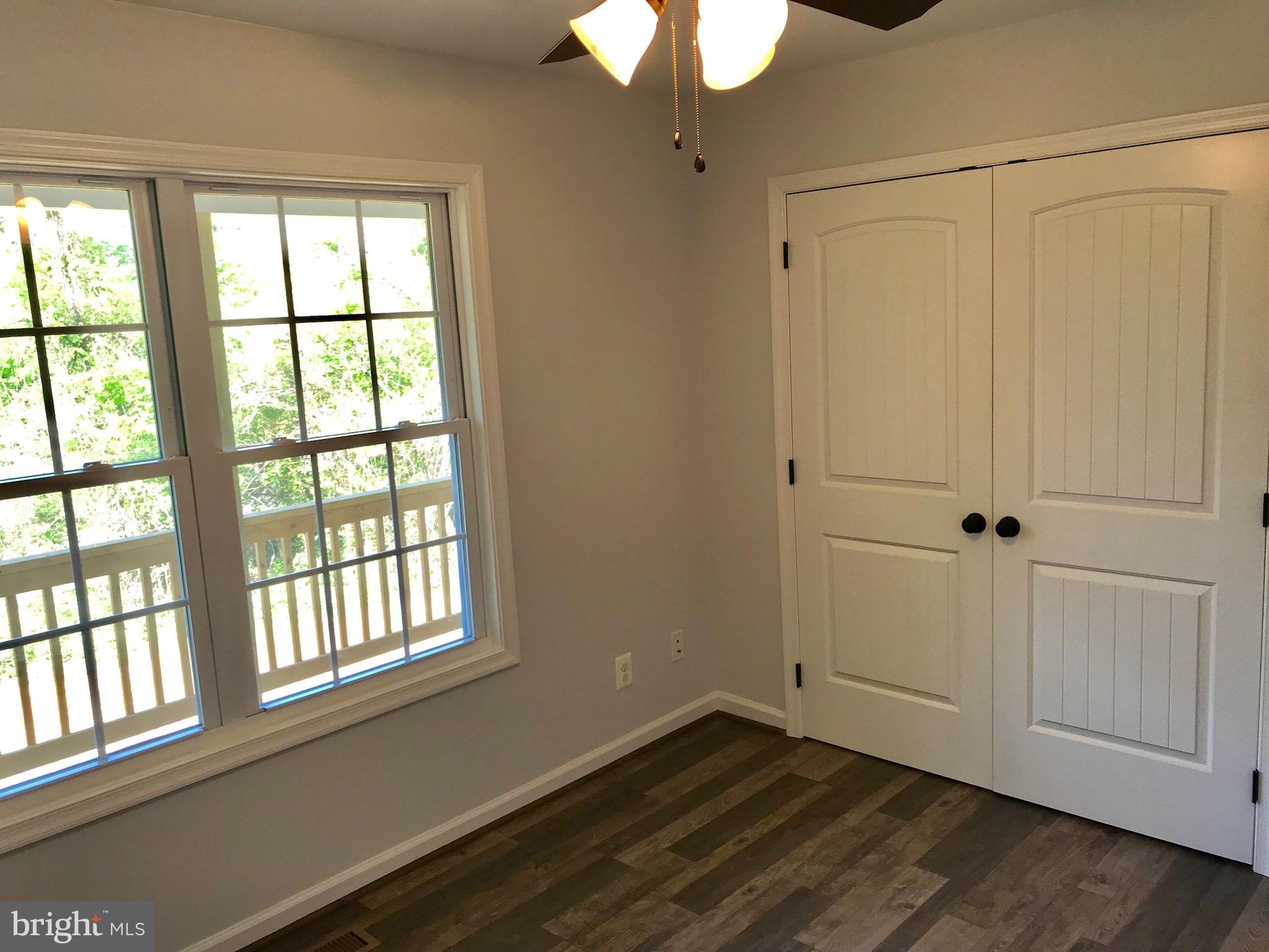 768 Farms River Road Front Royal, VA 22630 - Photo 20 of 32 Photo Similar - Interior Finishes May Be Different