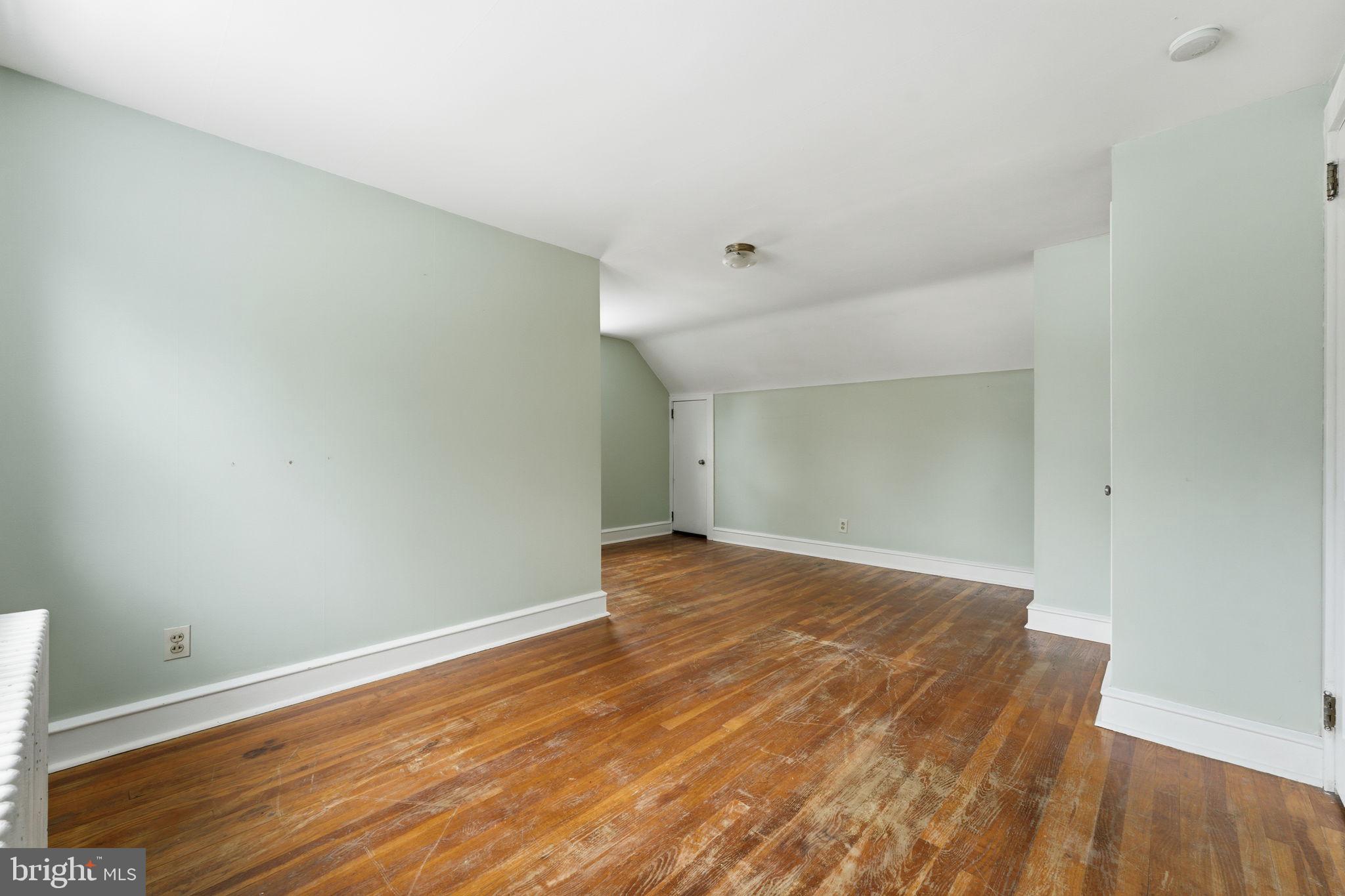 324 Rogers Road Norristown, PA 19403 - Photo 23 of 42