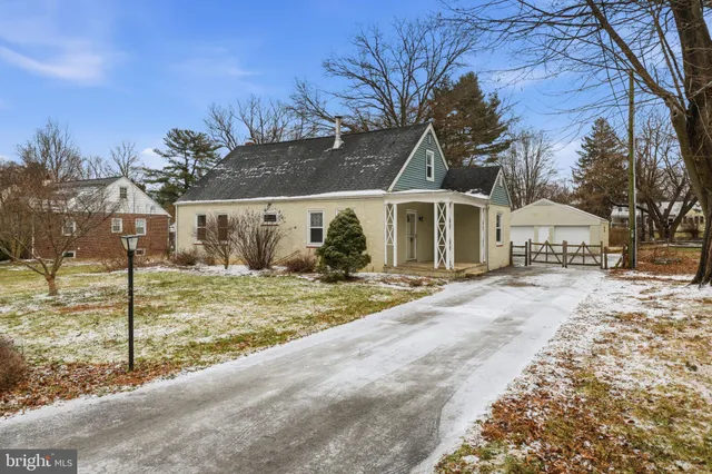 $400,000 | 324 Rogers Road, Norristown, PA 19403