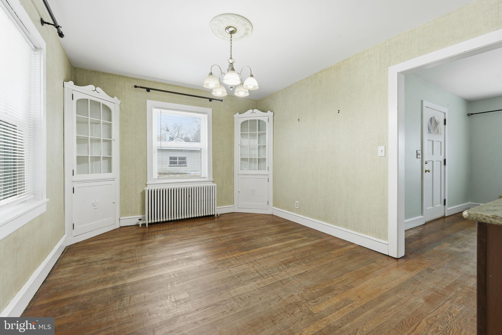 324 Rogers Road Norristown, PA 19403 - Photo 8 of 42