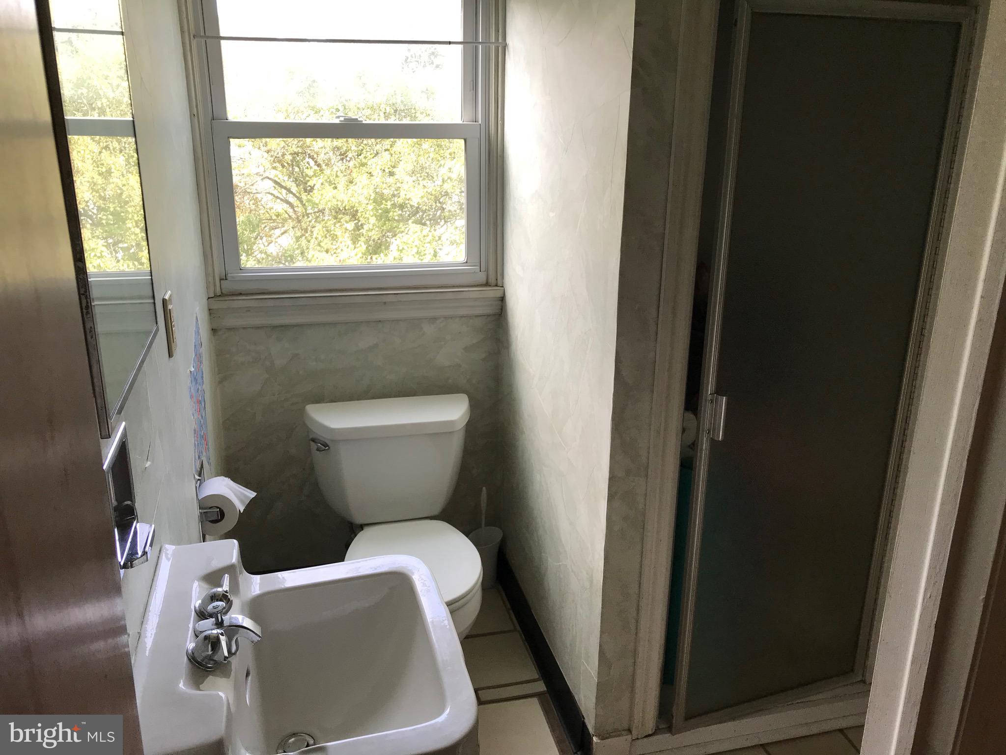 72 Mountainview Road Ewing, NJ 08628 - Photo 18 of 20 Gallery Image 18