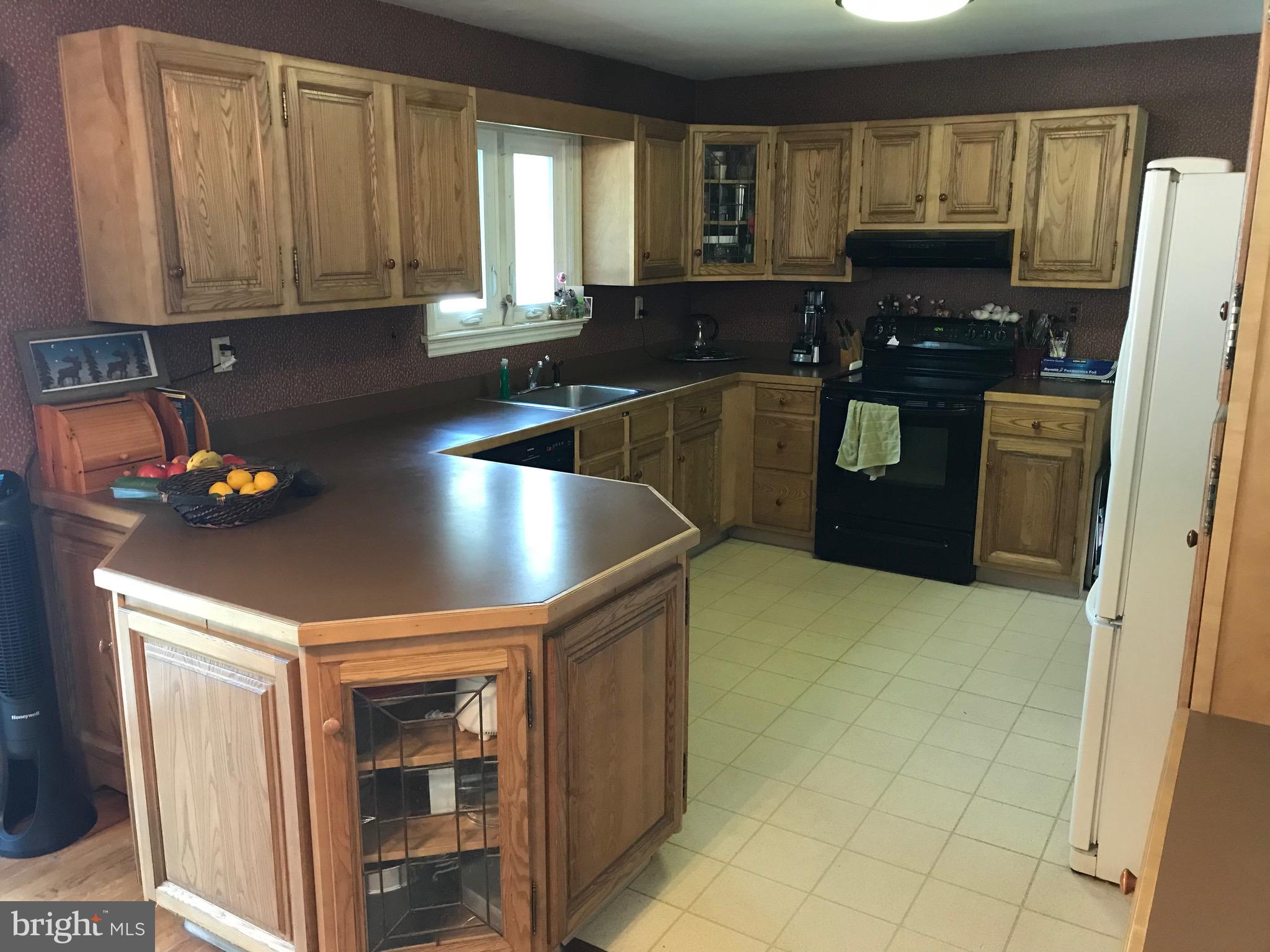 72 Mountainview Road Ewing, NJ 08628 - Photo 10 of 20 Gallery Image 10