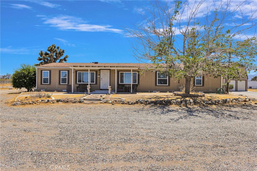 3183 Mcmillen Road Phelan, CA 92371 - Photo 23 of 64