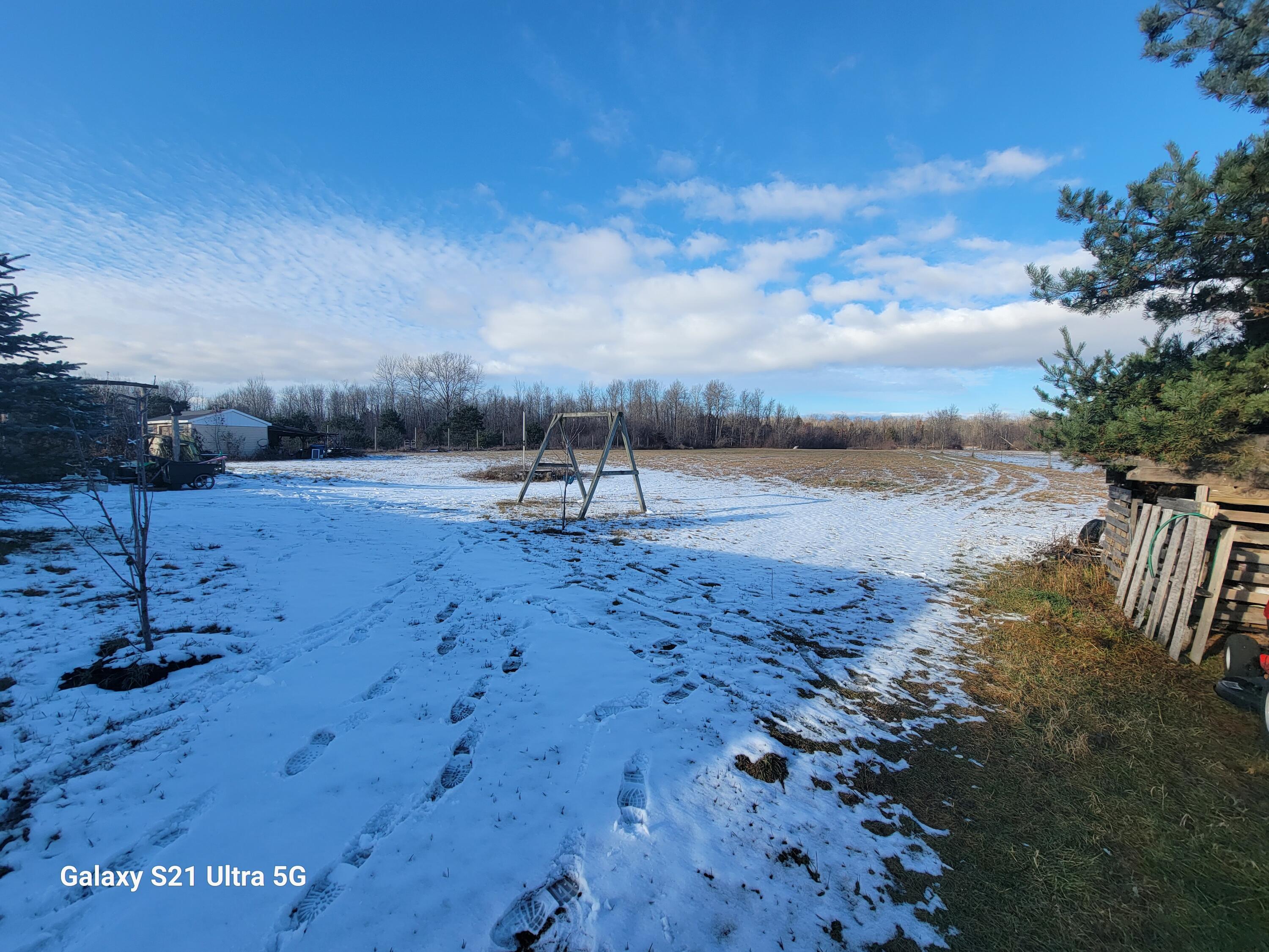 2450 Weber Road Gladwin, MI 48624 - Photo 5 of 33 Gallery Image 5