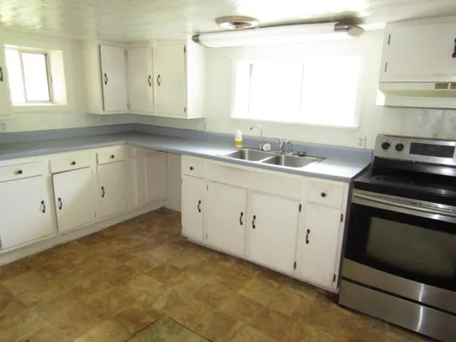 $40,000 | 6 Browarsky Boulevard, Avella, PA 15312