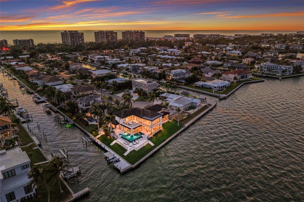 600 Wedge Lane Longboat Key, FL 34228 - Photo 17 of 82