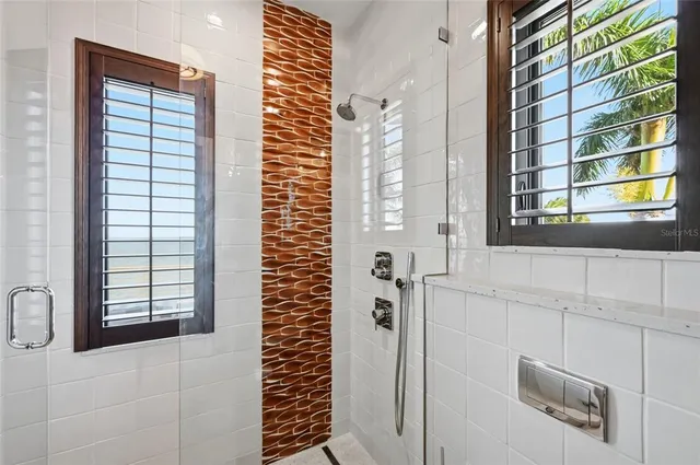 $9,875,000 | 600 Wedge Lane, Longboat Key, FL 34228