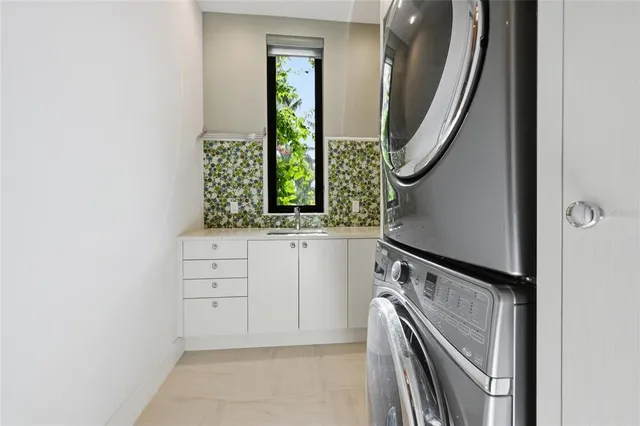 $9,875,000 | 600 Wedge Lane, Longboat Key, FL 34228