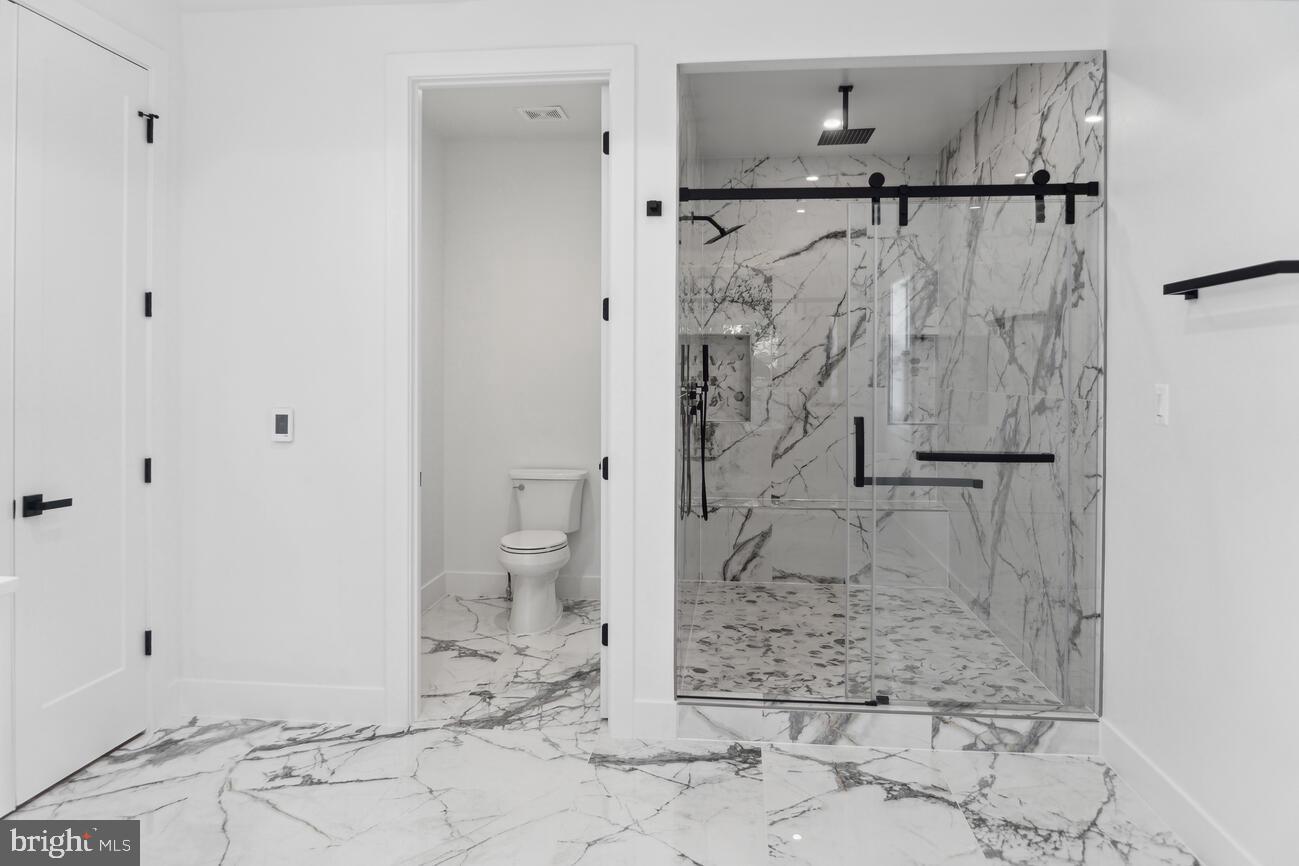 1912 Anderson Road Falls Church, VA 22043 - Photo 19 of 40 a bathroom with a shower