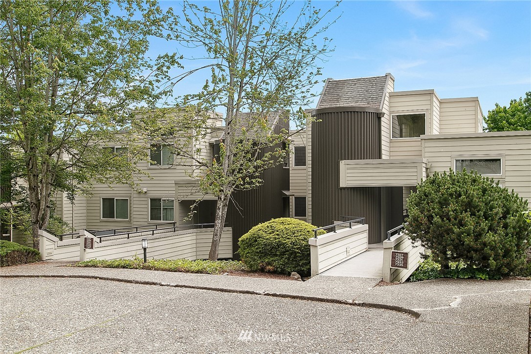 7337 Old Redmond Road, Unit 116 Redmond, WA 98052 - Photo 1 of 21 Gallery Image 1