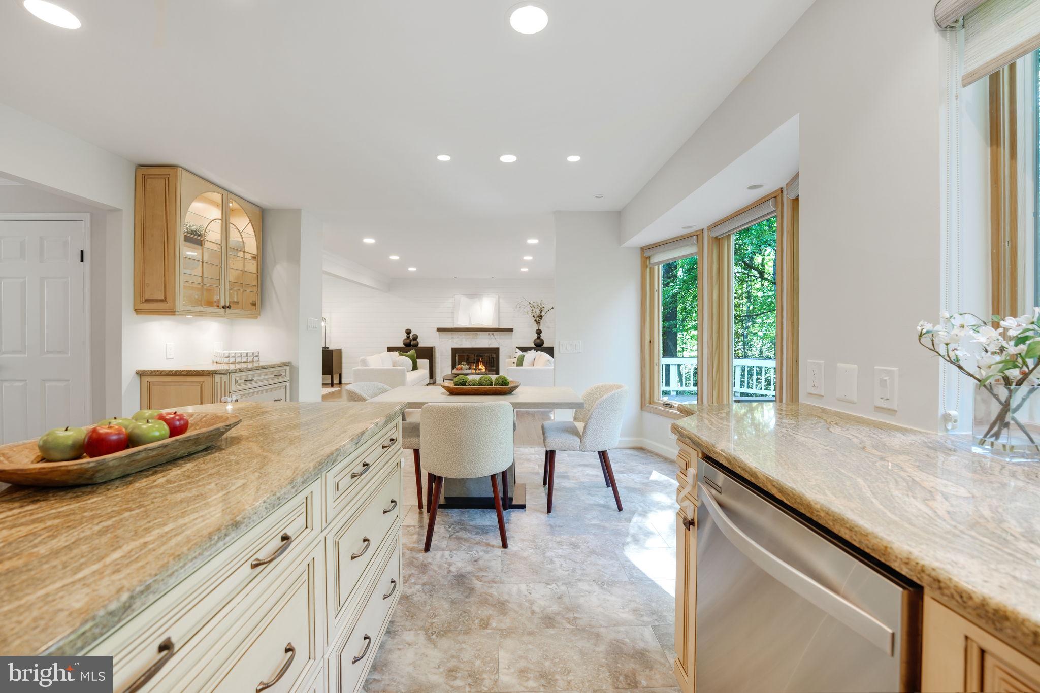 11615 Quail Ridge Court Reston, VA 20194 - Photo 30 of 64 Kitchen