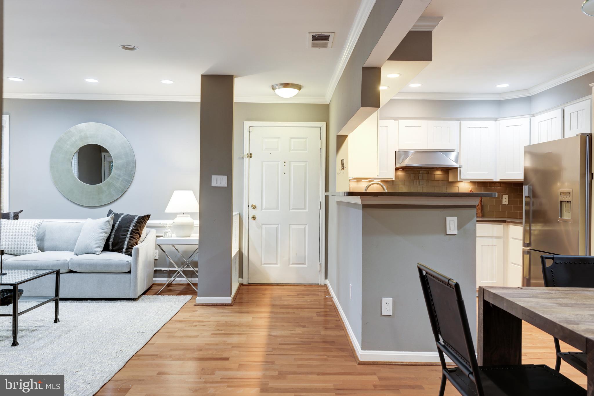 2224 Springwood Drive, Unit 109A Reston, VA 20191 - Photo 27 of 38