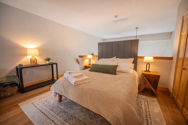 $315,000 | 17 J Snow Tree Lane, Unit LEDGES J, West Dover, VT 05356