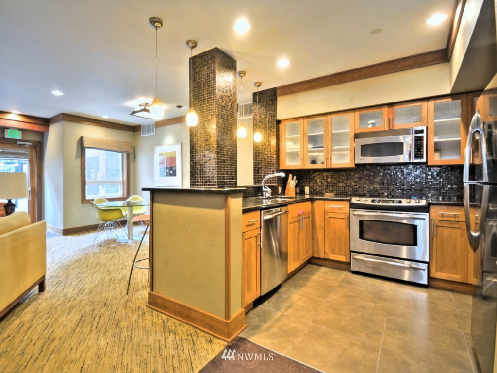 5440 Leary Way Northwest, Unit 108 Seattle, WA 98107 - Photo 15 of 23