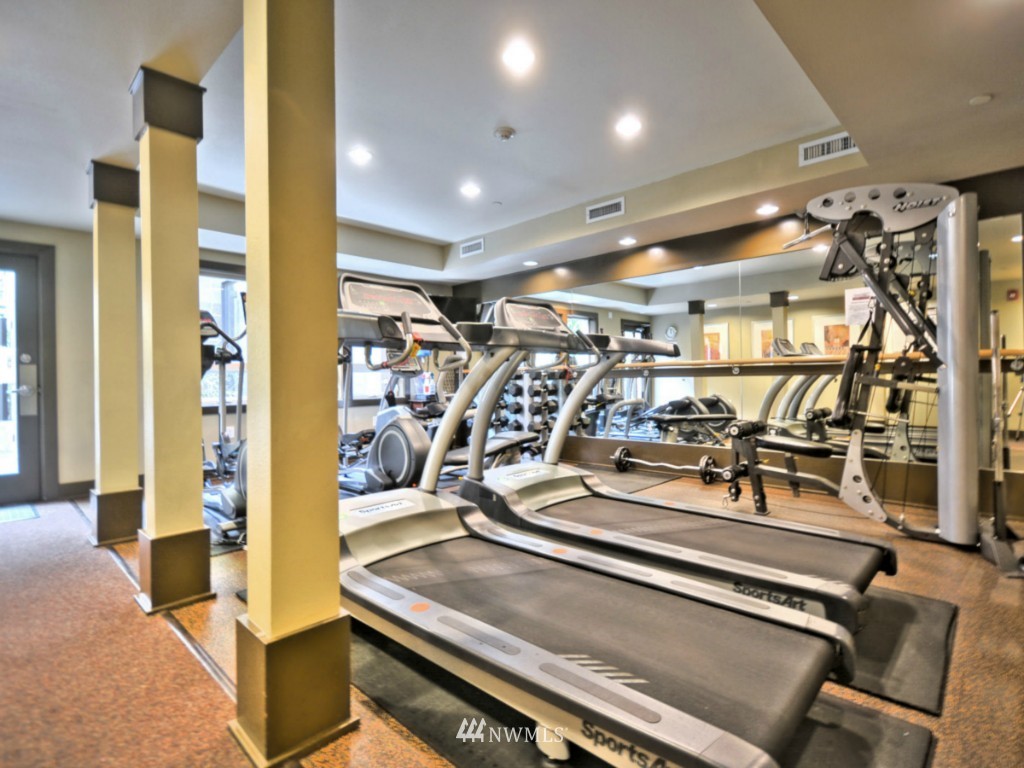 5440 Leary Way Northwest, Unit 108 Seattle, WA 98107 - Photo 19 of 23