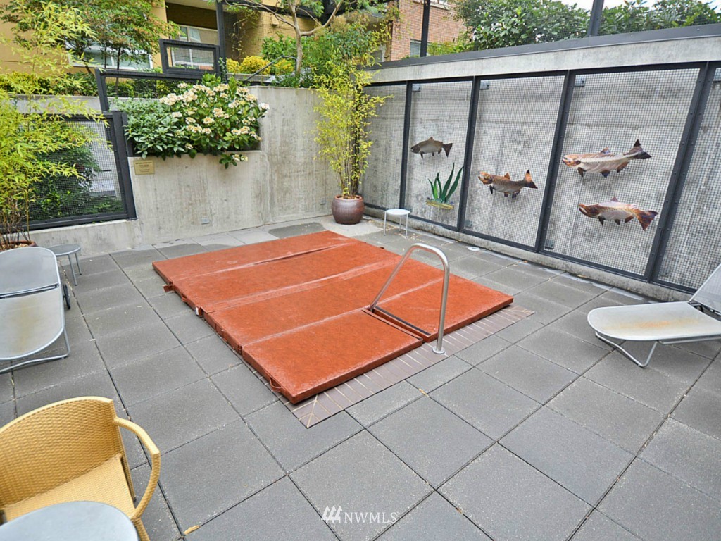 5440 Leary Way Northwest, Unit 108 Seattle, WA 98107 - Photo 21 of 23