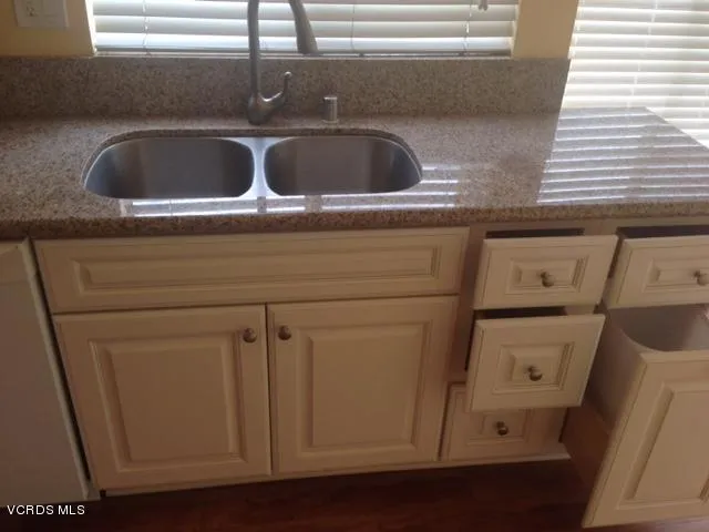 $3,200 | 7208 Village 7, Camarillo, CA 93012