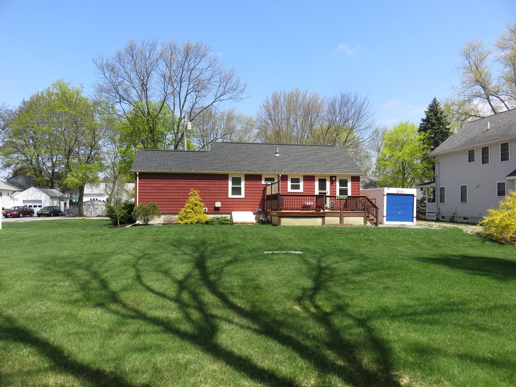 3 Charlesmere Road Billerica, MA 01862 - Photo 2 of 21 Gallery Image 2