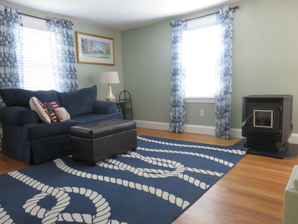 3 Charlesmere Road Billerica, MA 01862 - Photo 9 of 21 Gallery Image 9