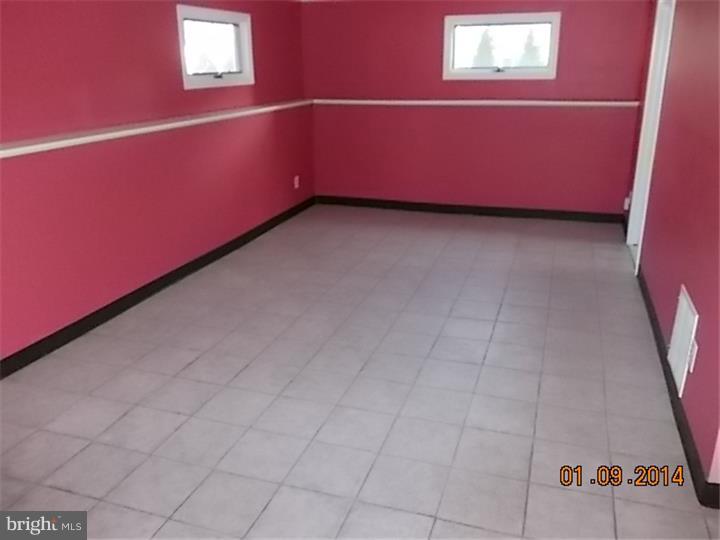 282 George Dye Road Trenton, NJ 08690 - Photo 8 of 11