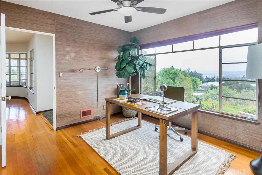 751 Ridgeside Drive Monrovia, CA 91016 - Photo 31 of 65 a workspace with furniture and a window
