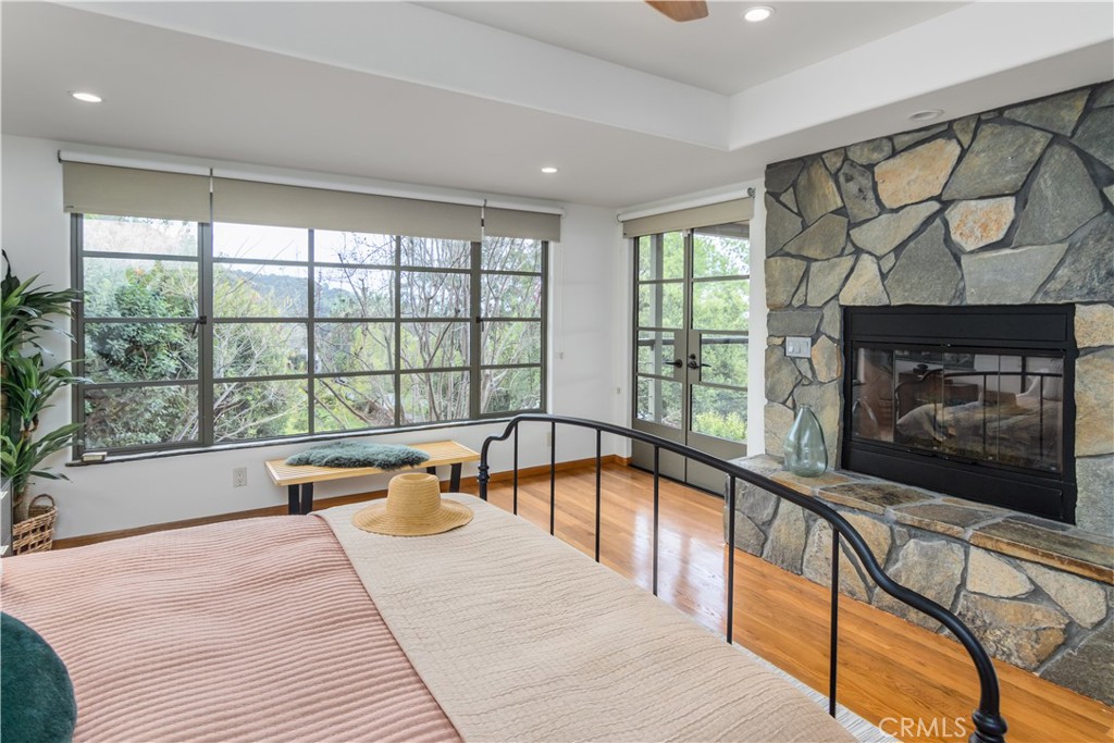 751 Ridgeside Drive Monrovia, CA 91016 - Photo 37 of 65 Primary Bedroom Suite