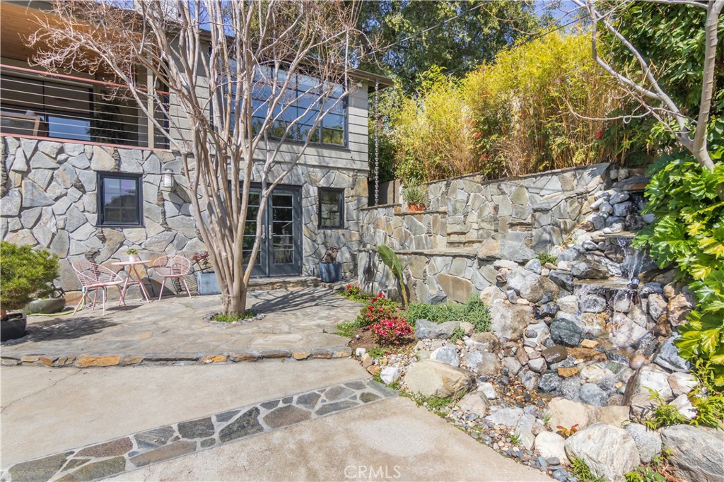 751 Ridgeside Drive Monrovia, CA 91016 - Photo 52 of 65 Front Fountain