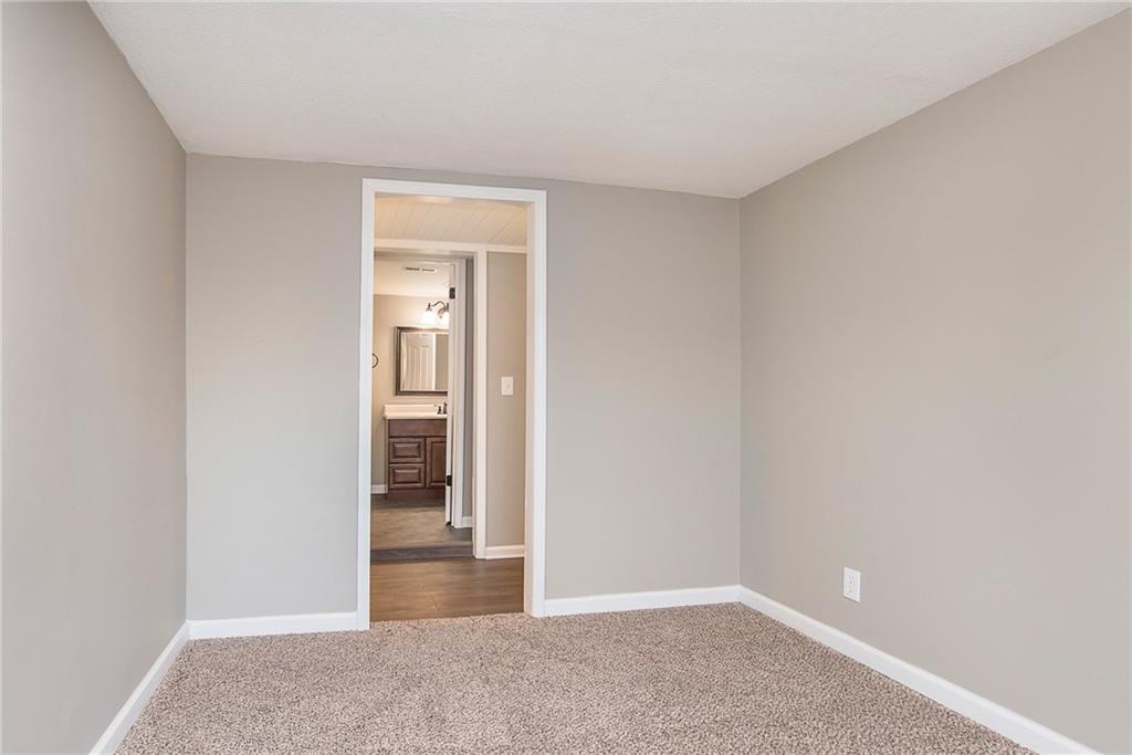 2111 Randall Road Indianapolis, IN 46240 - Photo 16 of 24 Gallery Image 16