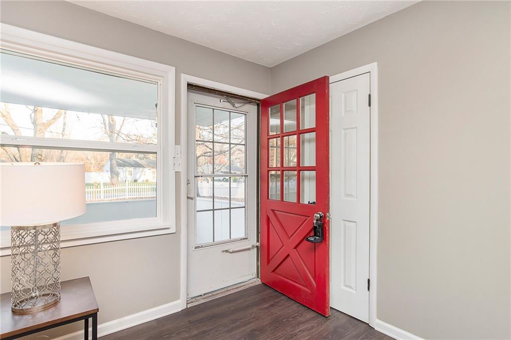 2111 Randall Road Indianapolis, IN 46240 - Photo 3 of 24 Gallery Image 3