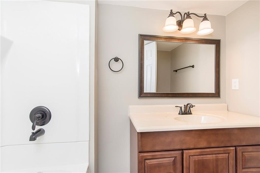 2111 Randall Road Indianapolis, IN 46240 - Photo 23 of 24 Gallery Image 23