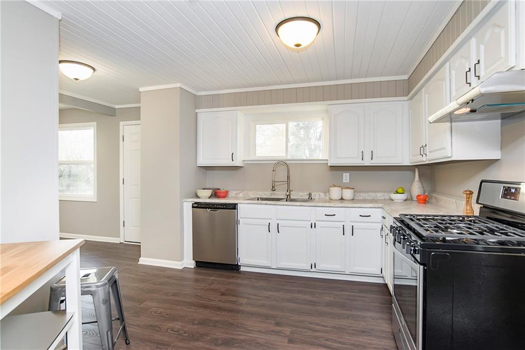 2111 Randall Road Indianapolis, IN 46240 - Photo 8 of 24 Gallery Image 8