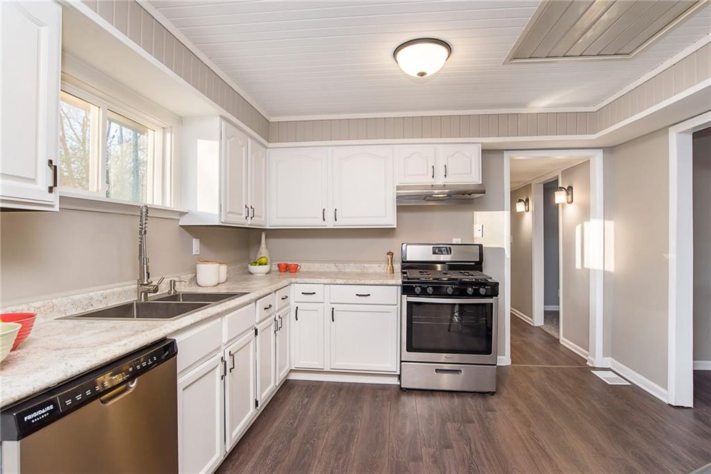 2111 Randall Road Indianapolis, IN 46240 - Photo 9 of 24 Gallery Image 9