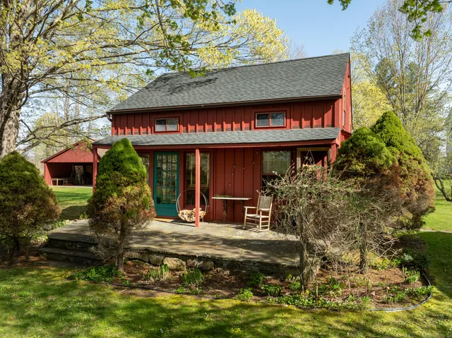 $550,000 | 16 Highway 63, Canaan, CT 06031