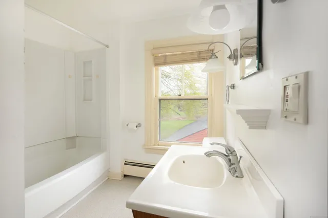 $550,000 | 16 Highway 63, Canaan, CT 06031