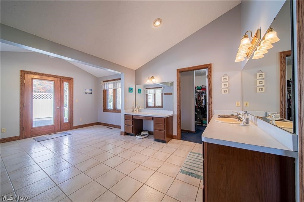 14800 Radcliffe Road Chardon, OH 44024 - Photo 18 of 35