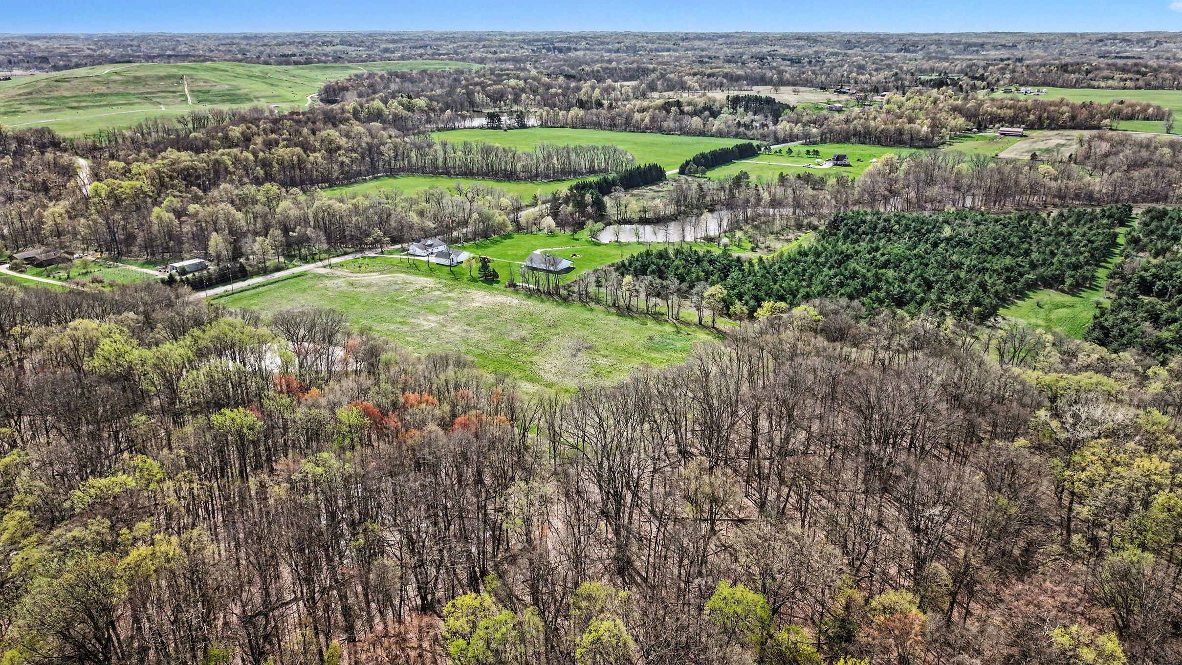 18906 South Lakeside Road New Buffalo, MI 49117 - Photo 8 of 21 008_file_9591