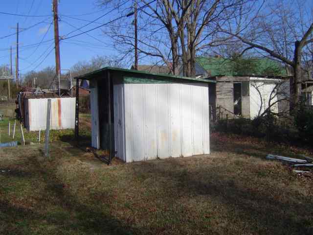 114 Locust Street Clinton, SC 29325 - Photo 8 of 8 Gallery Image 8